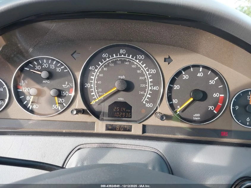 Mercedes-Benz SL 500 5.0L V-8 , 302HP Rear Wheel Drive | Mobile.bg � ����������� 12