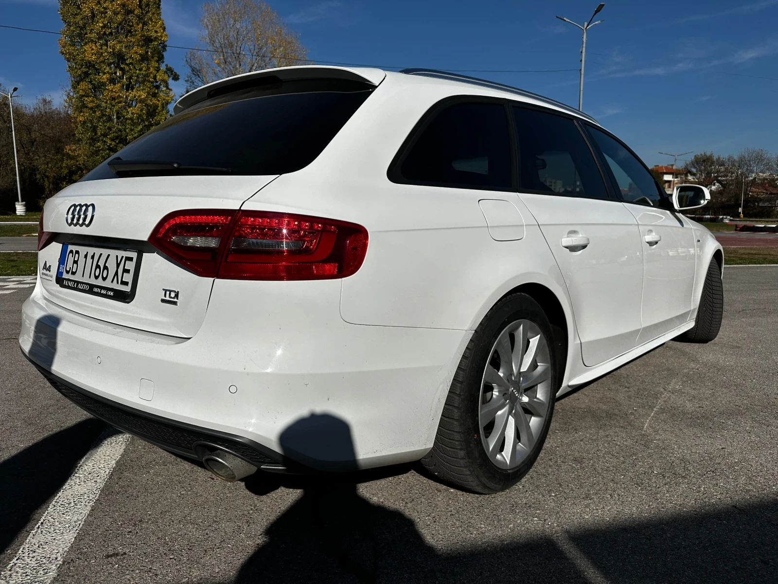 Audi A4 3.0TDI Keyless Panorama - изображение 7