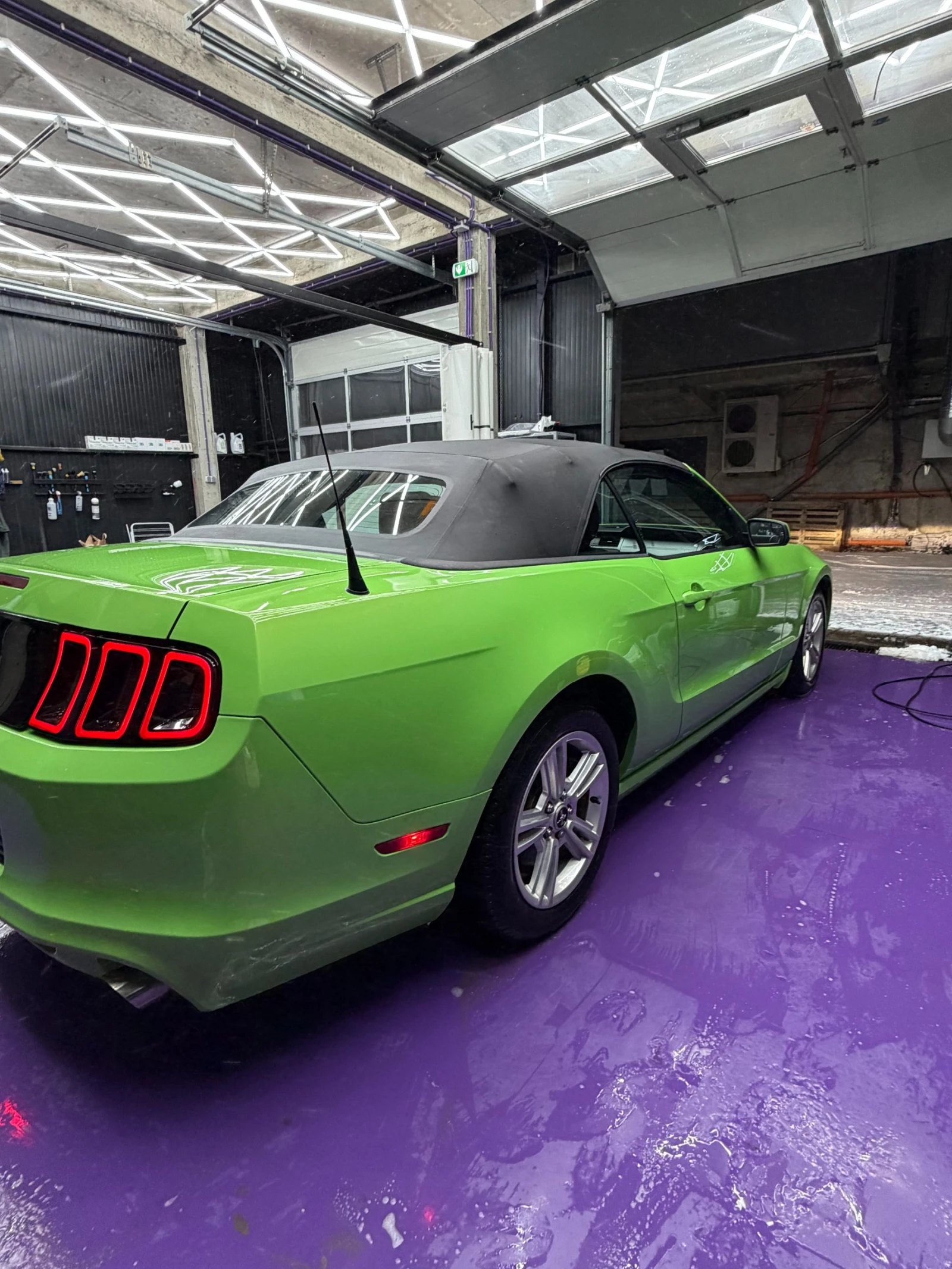 Ford Mustang 3.7/V6 - изображение 5