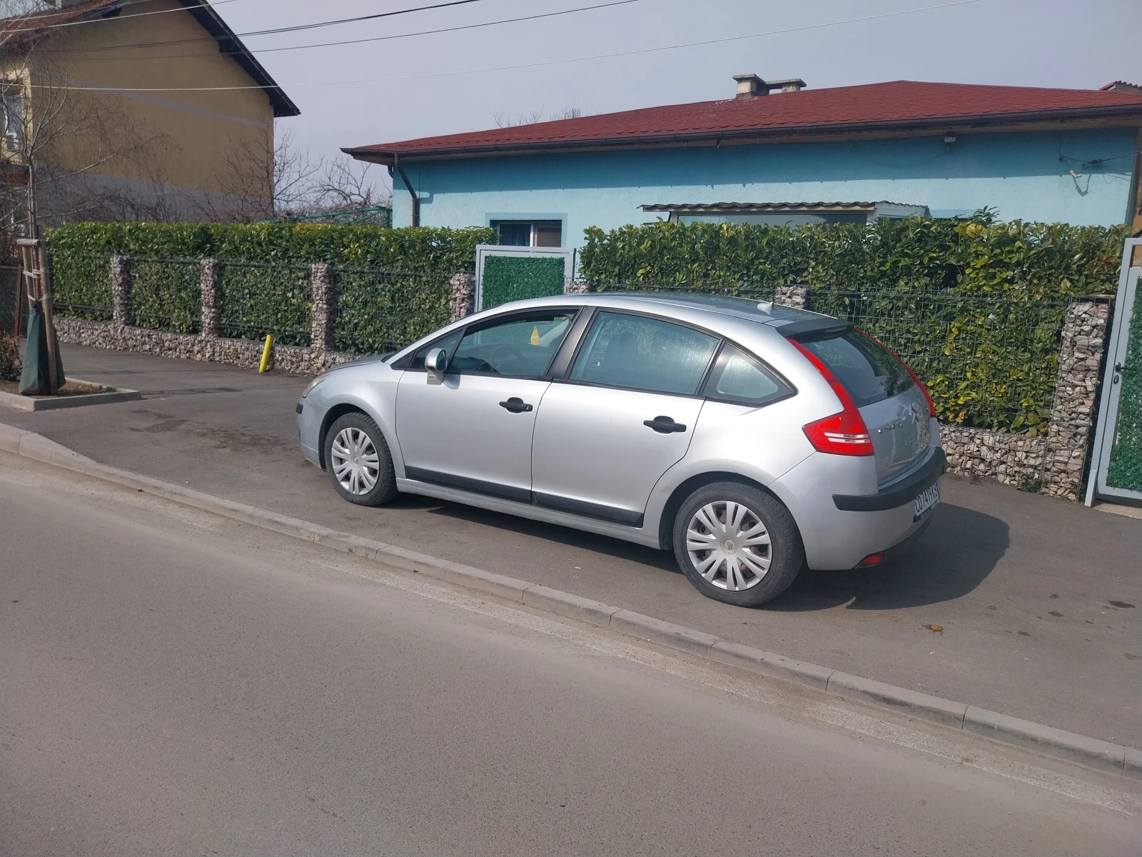 Citroen C4 1.4клима газ гаражен , снимка 2 - Автомобили и джипове - 53759593