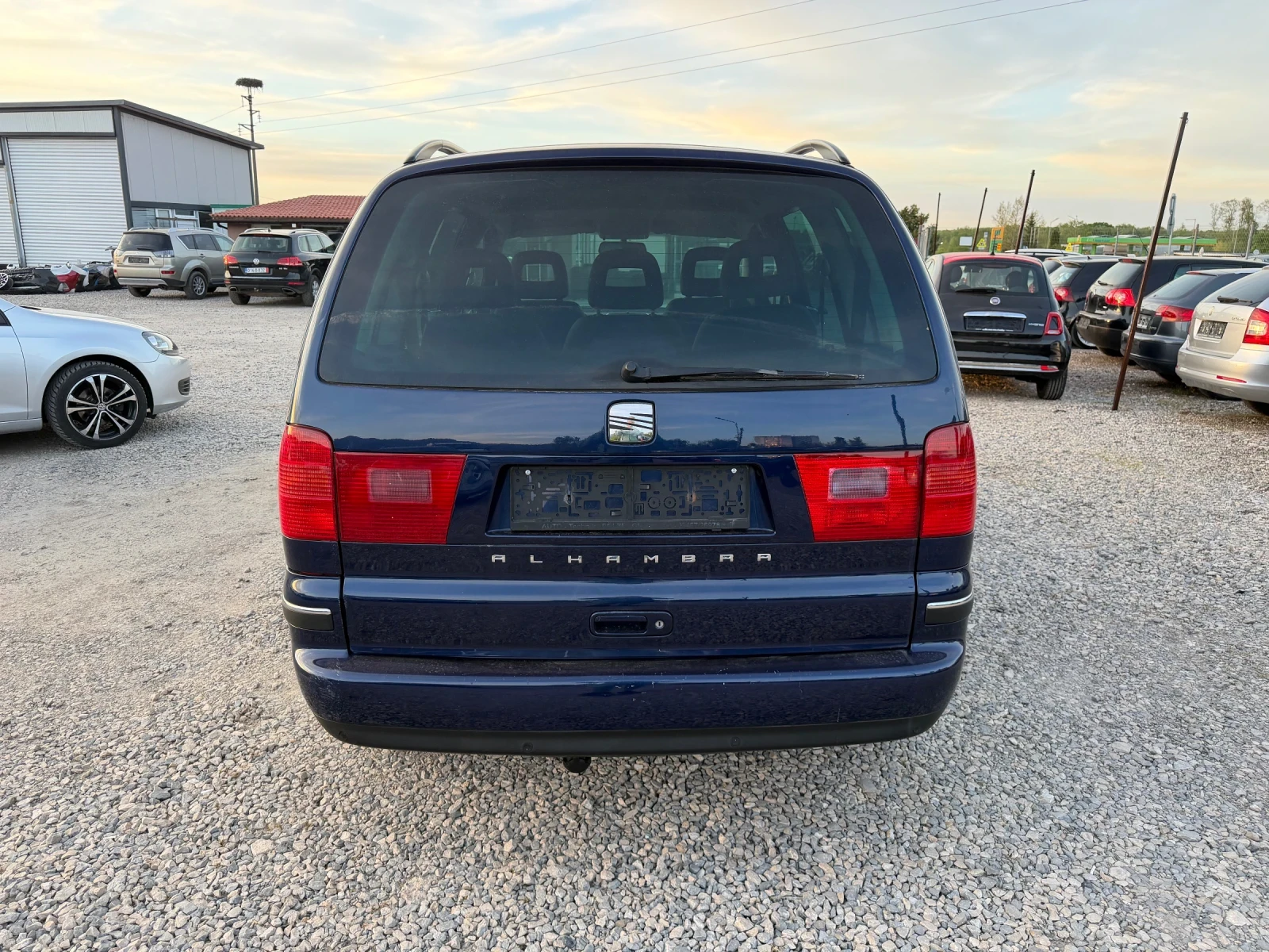 Seat Alhambra 1.9TDI-116PS-4X4, снимка 6 - Автомобили и джипове - 54337693