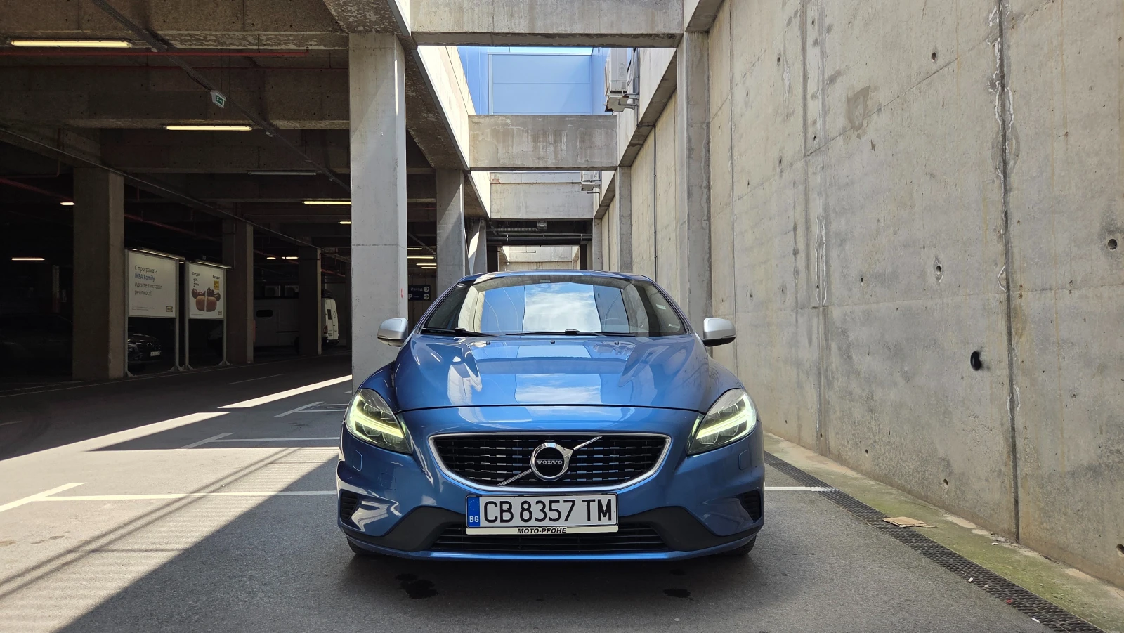 Volvo V40 D2, снимка 2 - Автомобили и джипове - 54343052