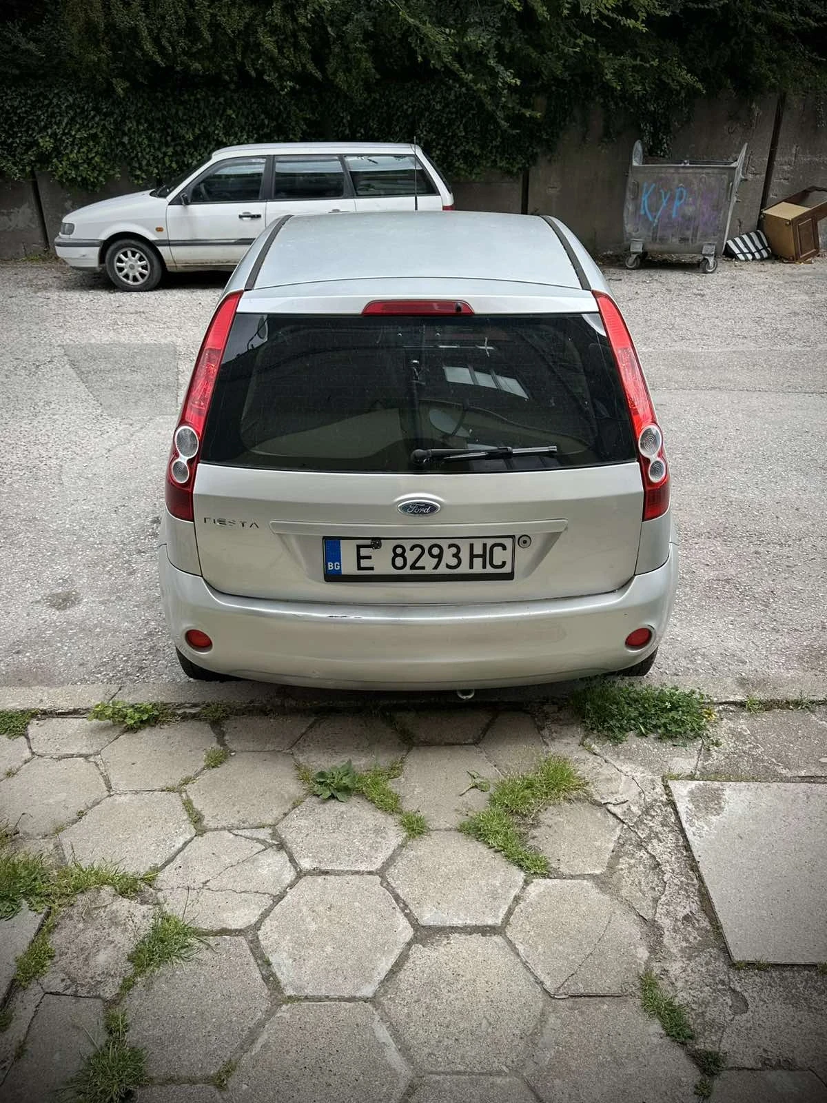 Ford Fiesta 1.4, снимка 3 - Автомобили и джипове - 54660128