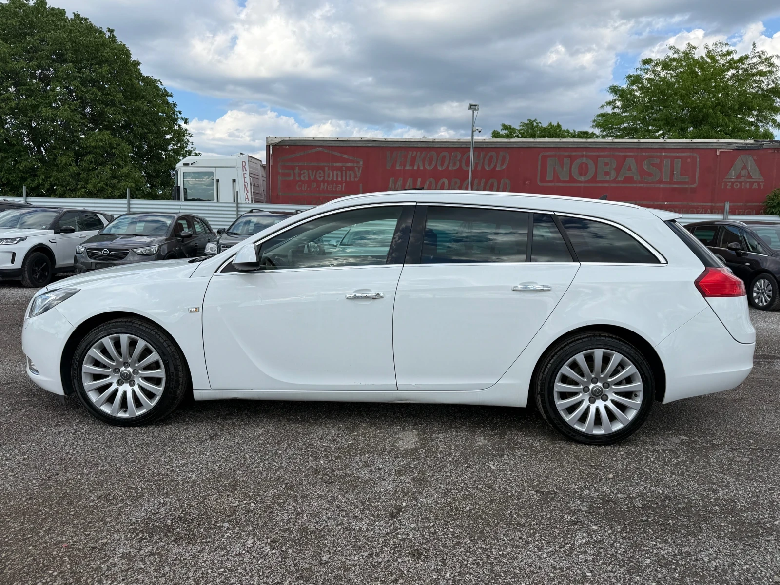 Opel Insignia Cosmo* Sport* Tourar, снимка 2 - Автомобили и джипове - 54743493