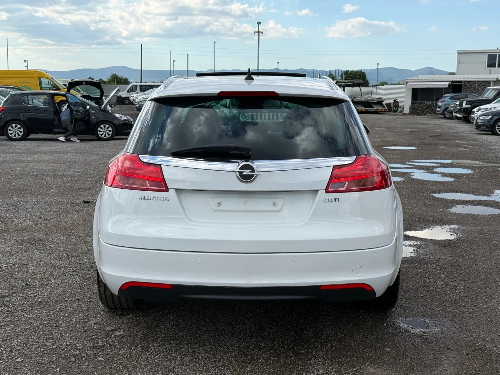 Opel Insignia Cosmo* Sport* Tourar, снимка 4 - Автомобили и джипове - 54743493