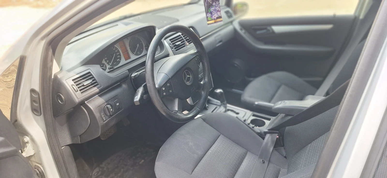 Mercedes-Benz C 200 2.0 cdi, снимка 8 - Автомобили и джипове - 54937347
