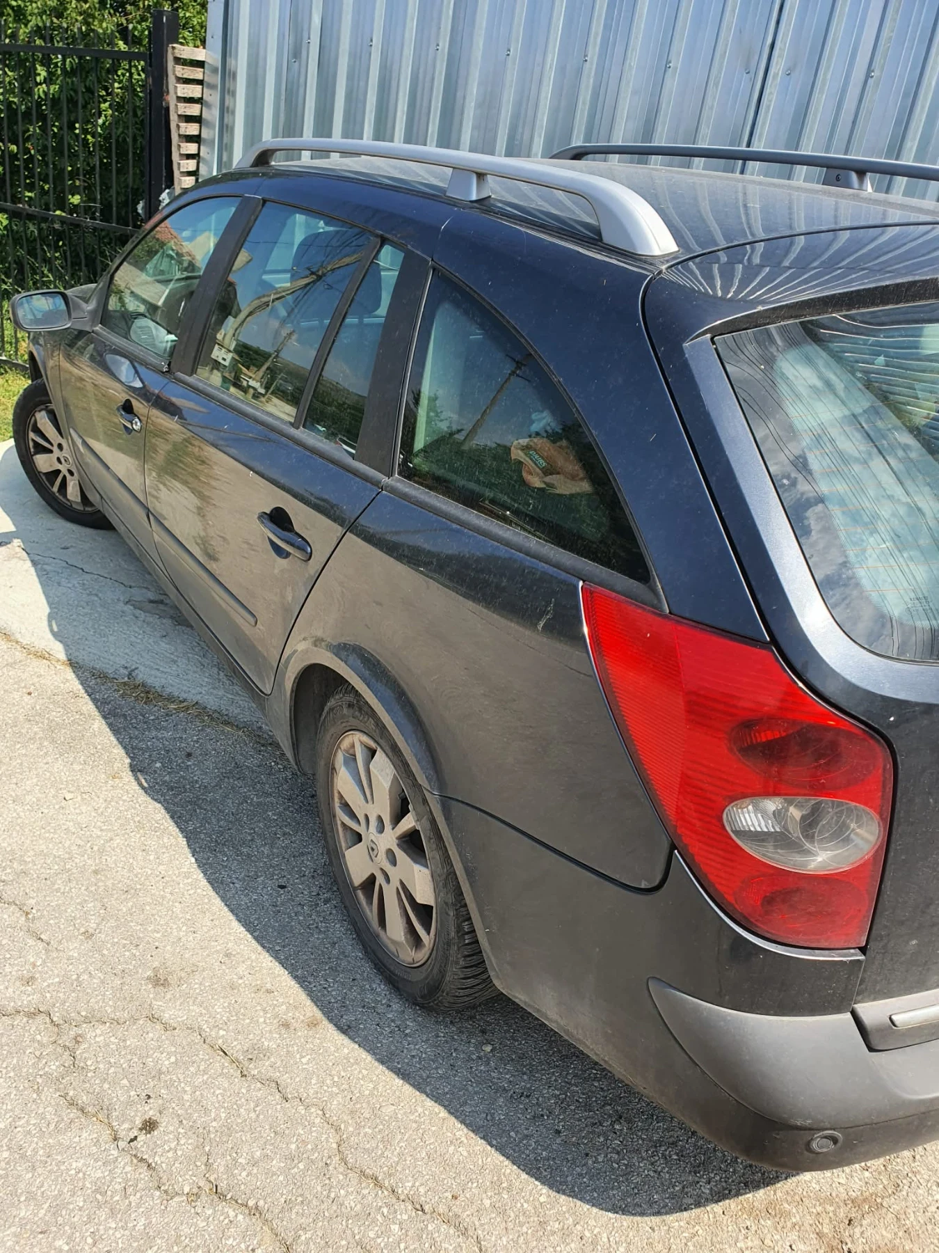 Renault Laguna Face lift, снимка 5 - Автомобили и джипове - 55480503