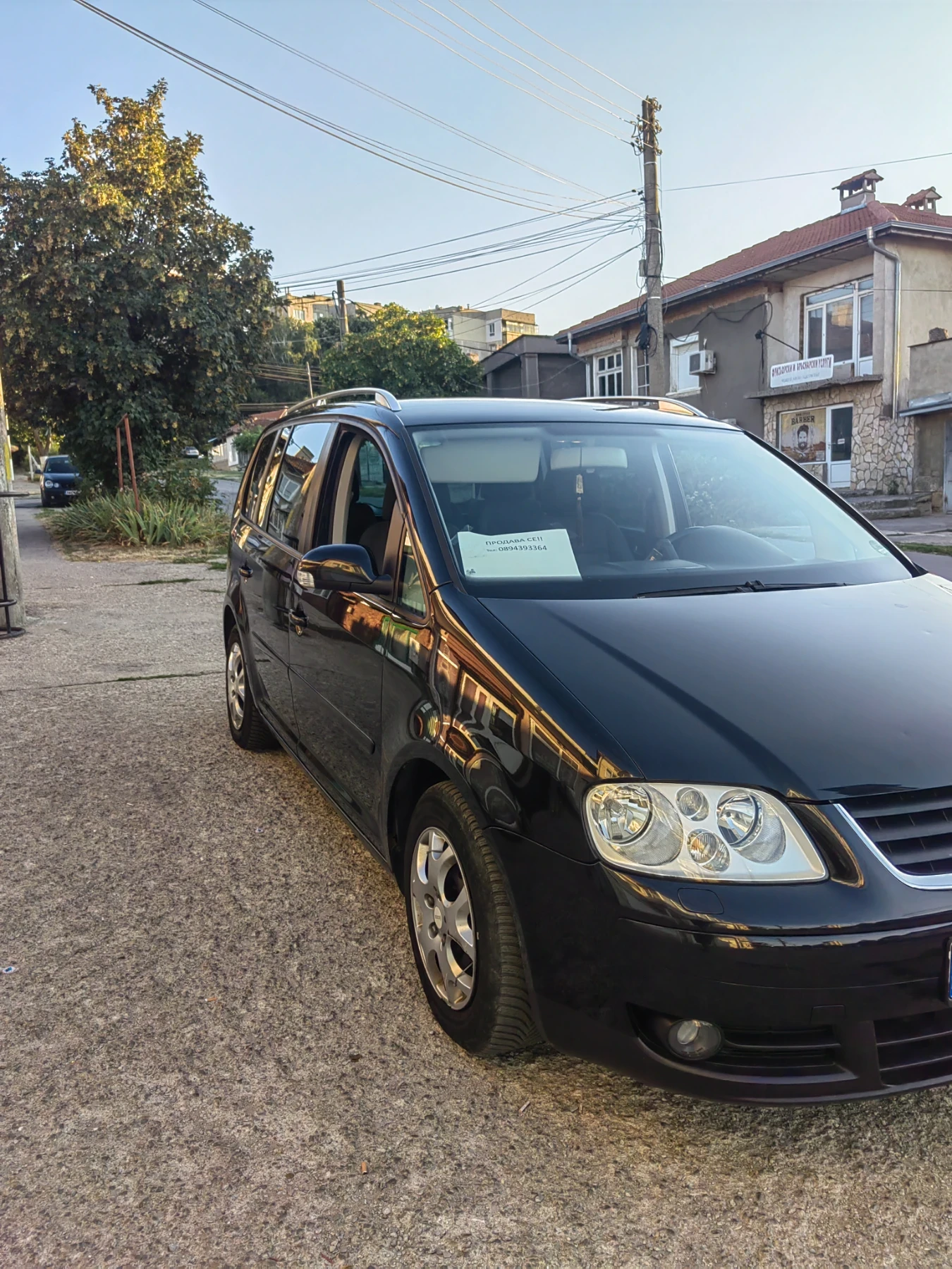 VW Touran, снимка 3 - Автомобили и джипове - 55483325