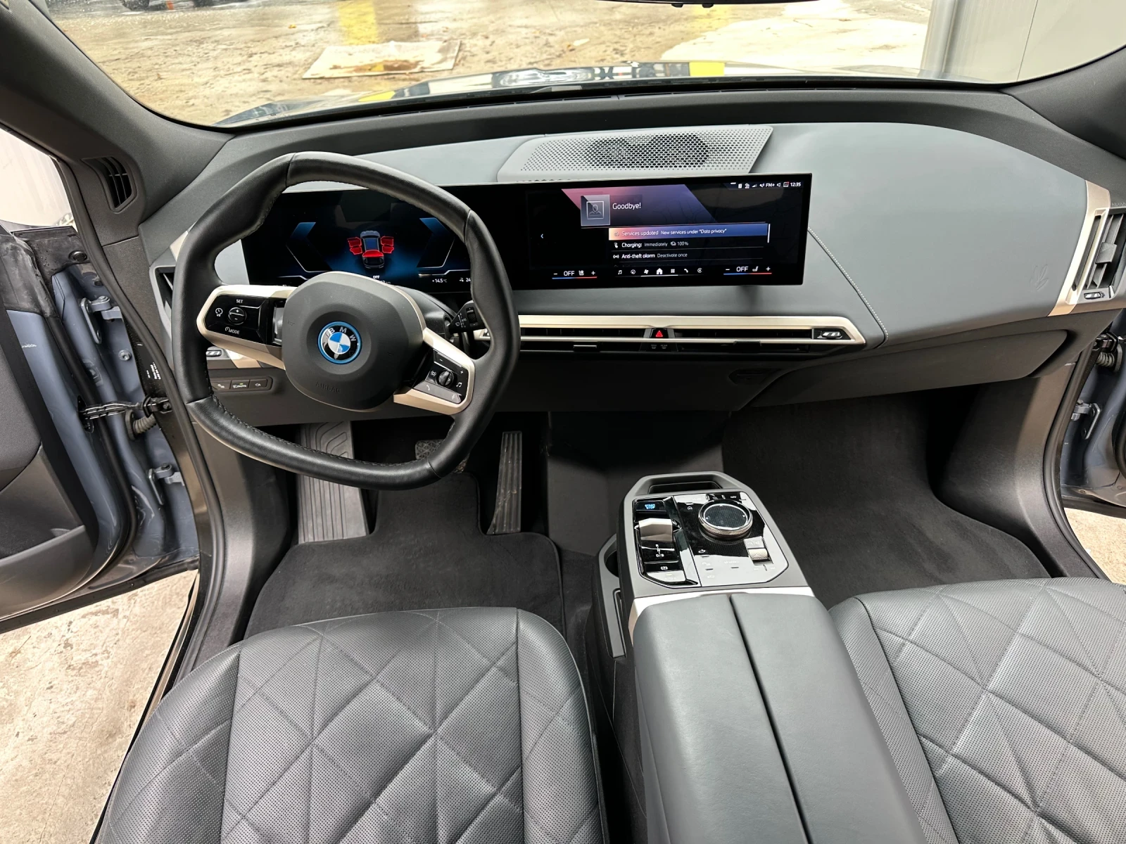 BMW iX Въздух\Гаранция, снимка 16 - Автомобили и джипове - 55720265