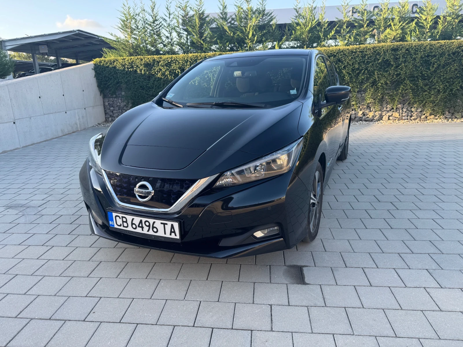 Nissan Leaf  Tekna, снимка 4 - Автомобили и джипове - 55998466
