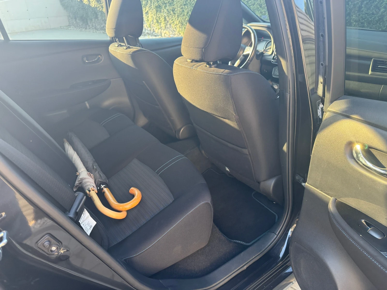 Nissan Leaf  Tekna, снимка 16 - Автомобили и джипове - 55998466