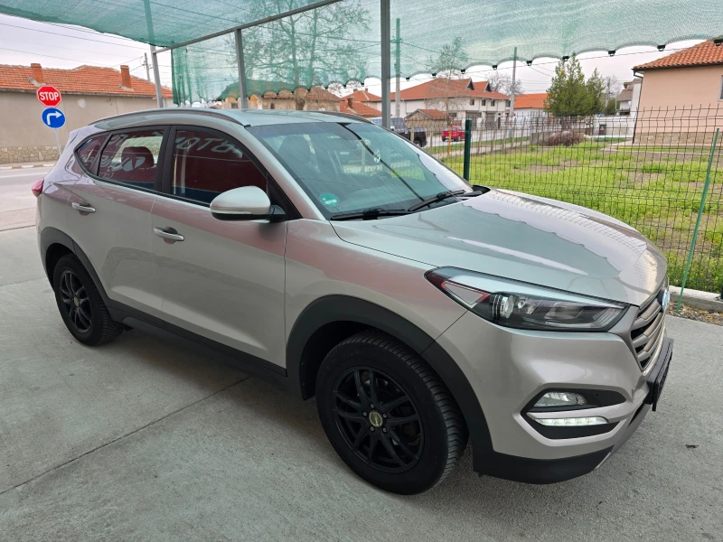 Hyundai Tucson 1.7 CRDI, снимка 6 - Автомобили и джипове - 49582728