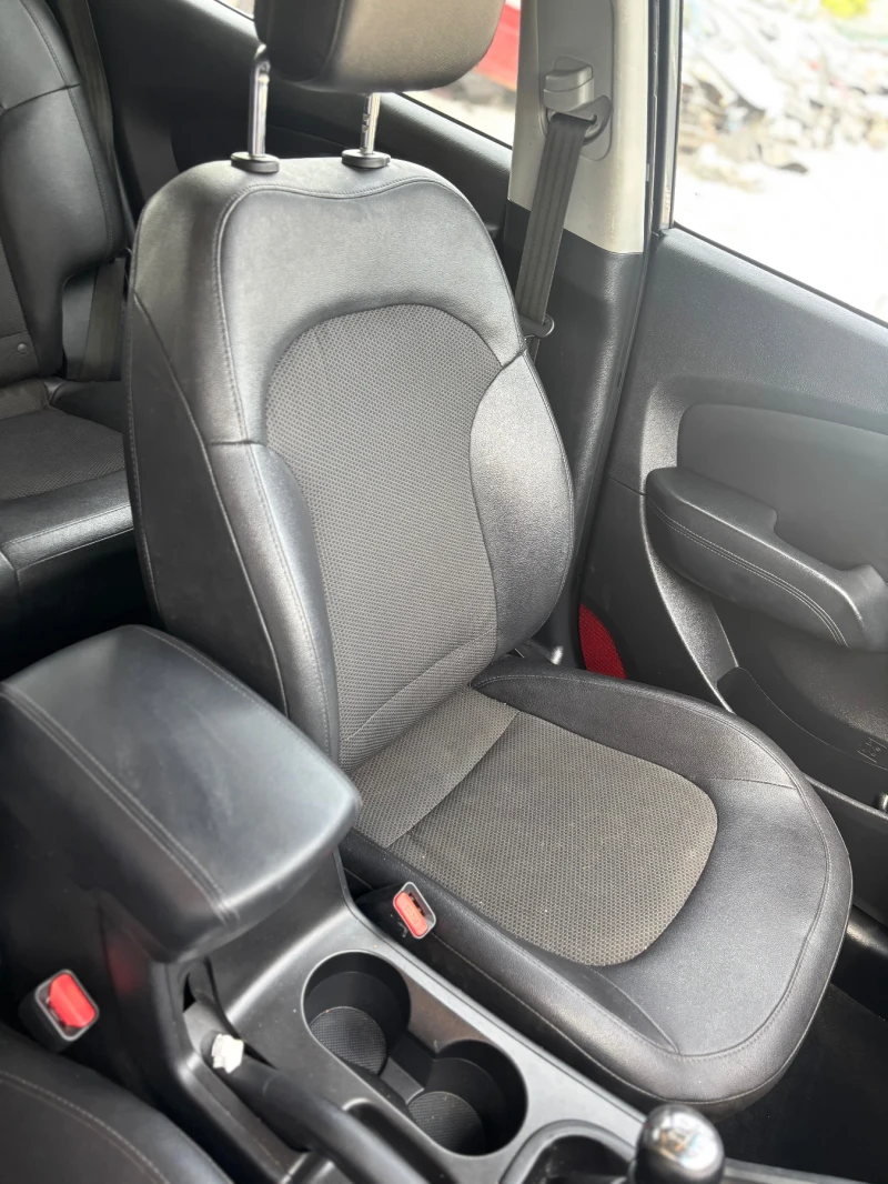 Hyundai IX35 1.7 crdi Facelift , снимка 5 - Автомобили и джипове - 51496263