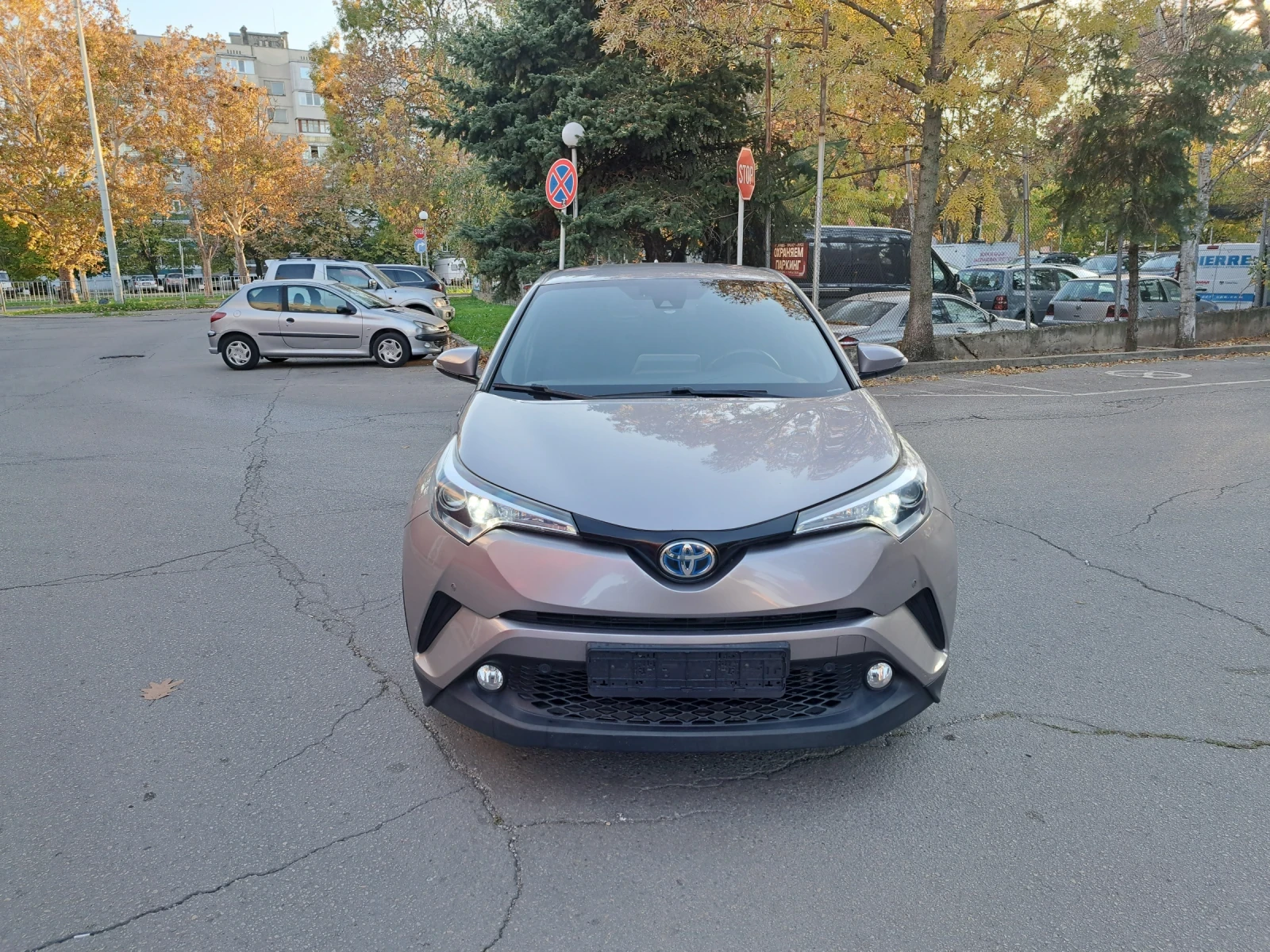 Toyota C-HR 123000 км ХИБРИД  - изображение 2