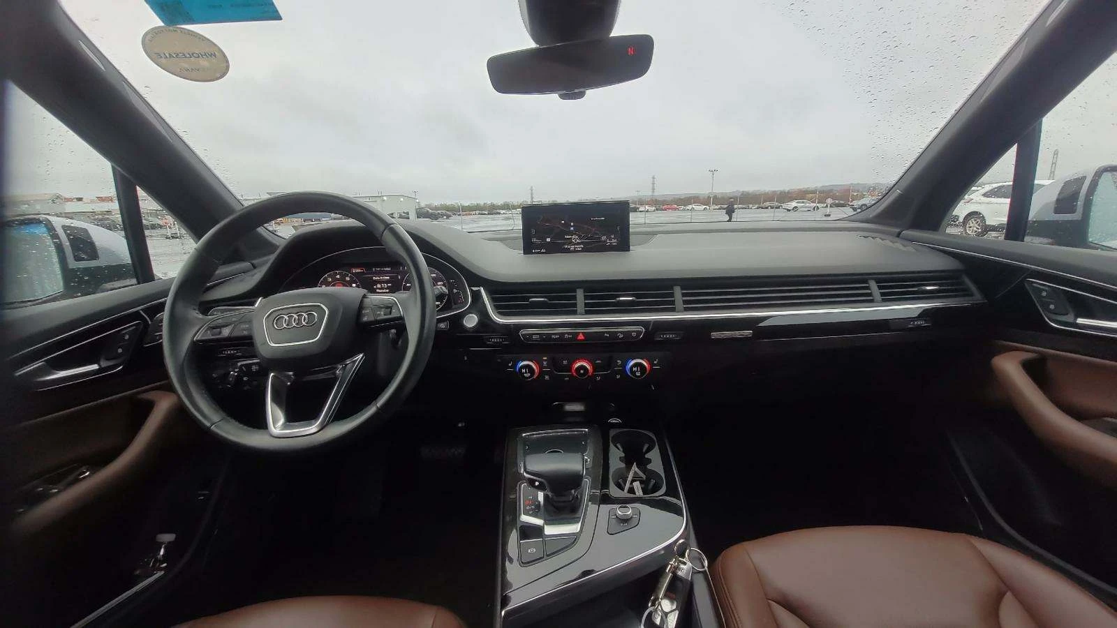 Audi Q7 1ВИ СОБСТВЕНИК* BOSE* PANO* KEYLESS* CARPLAY - изображение 5