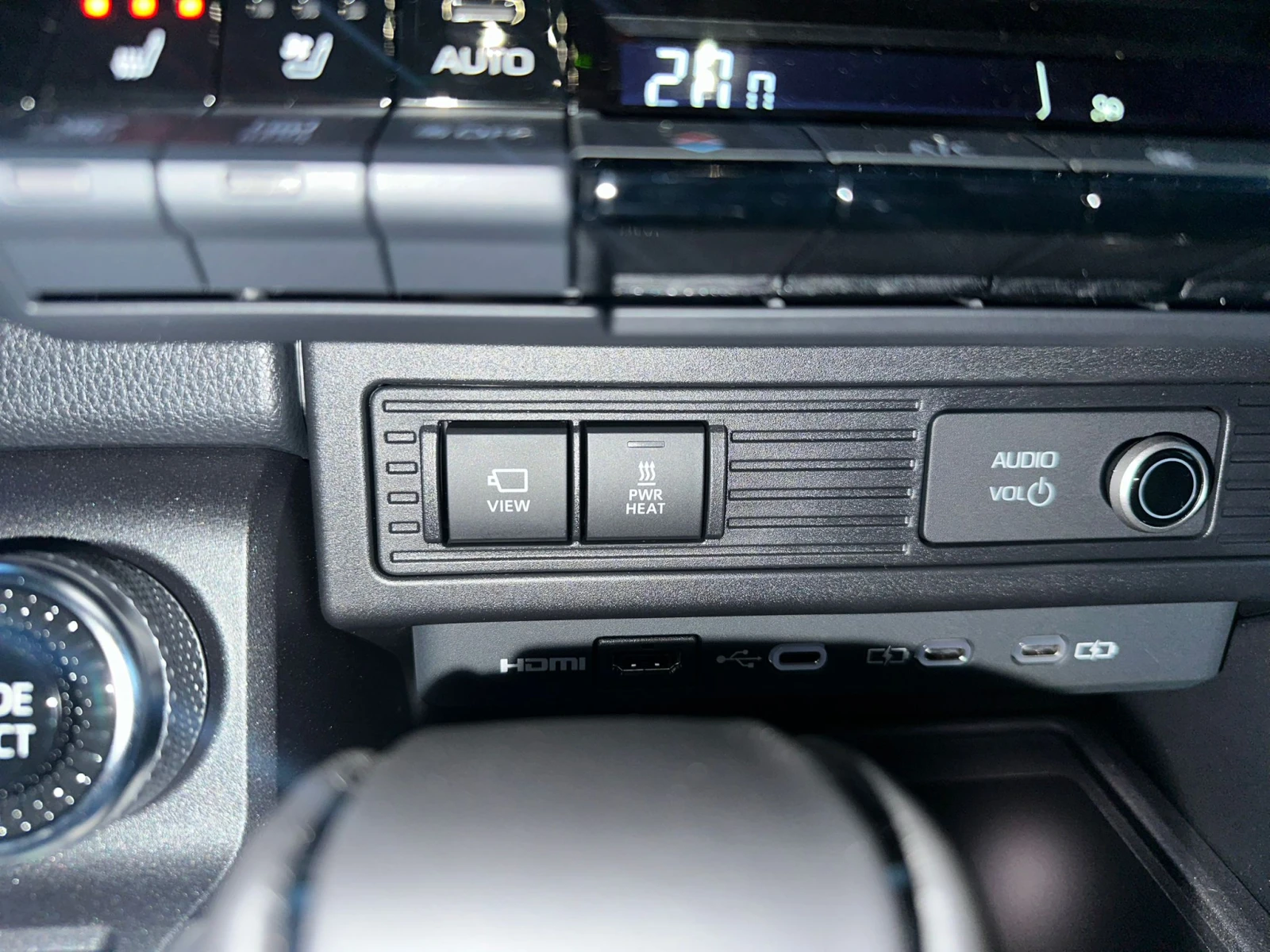 Toyota Land cruiser 2.8D 4x4 #Executive #Leder #360 #ACC @iCarbg #iCar | Mobile.bg   15