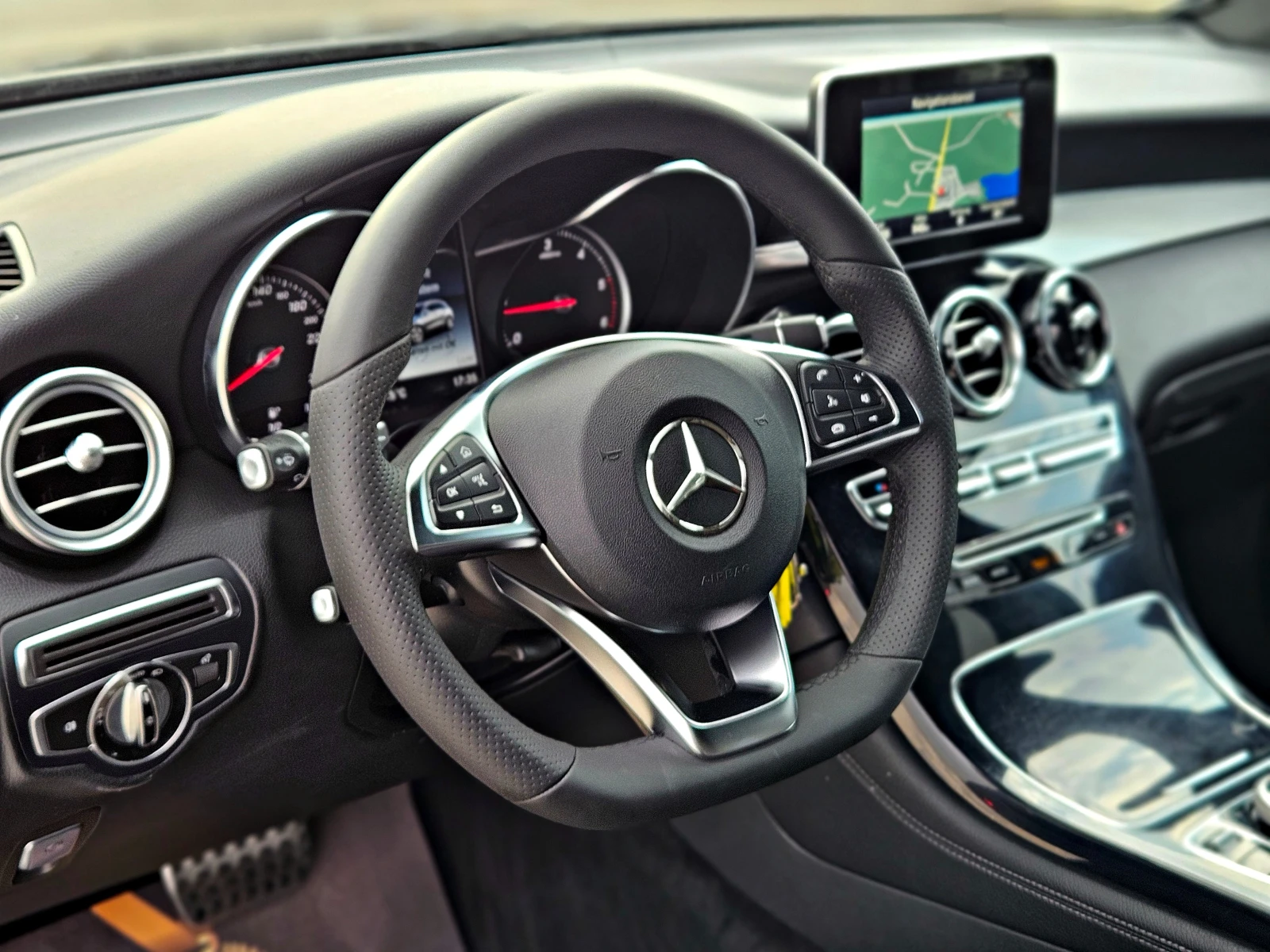 Mercedes-Benz GLC 220 AMG/9G-TRONIC/GERMANY/CAMERA///LIZING | Mobile.bg   11