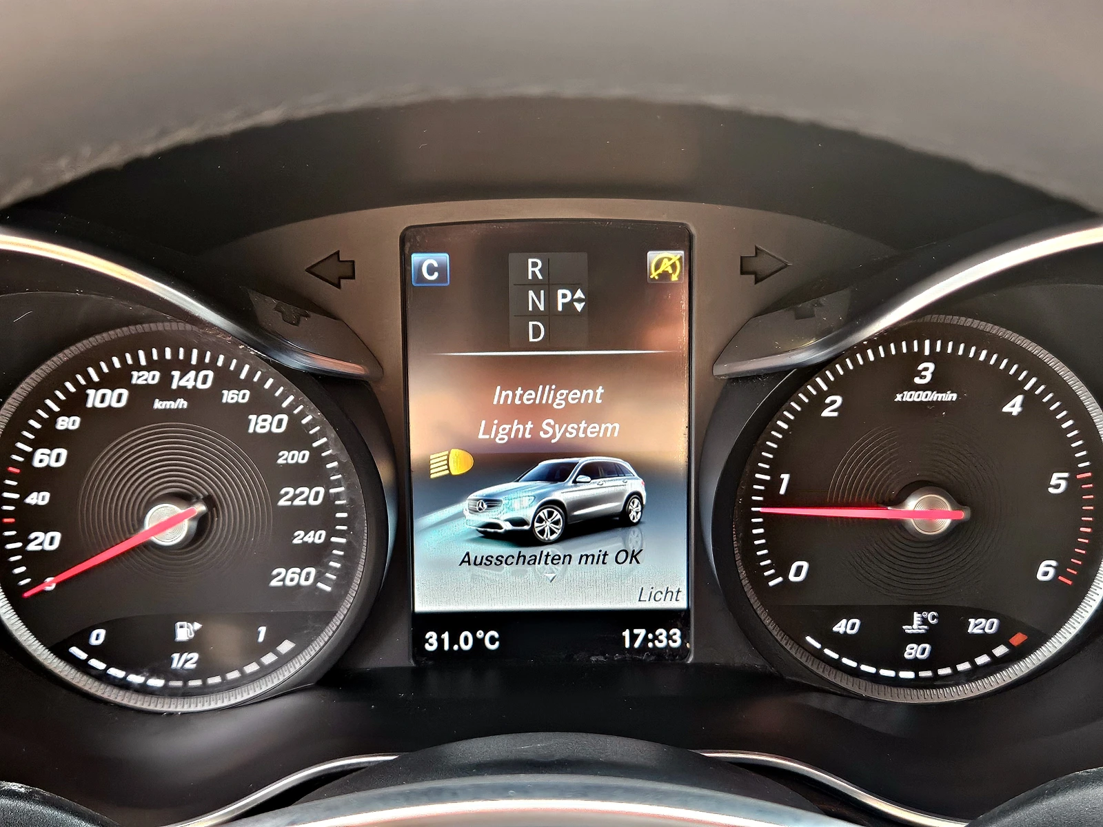 Mercedes-Benz GLC 220 AMG/9G-TRONIC/GERMANY/CAMERA/ПОДГРЕВ/ТЕГЛИЧ/LIZING - изображение 10