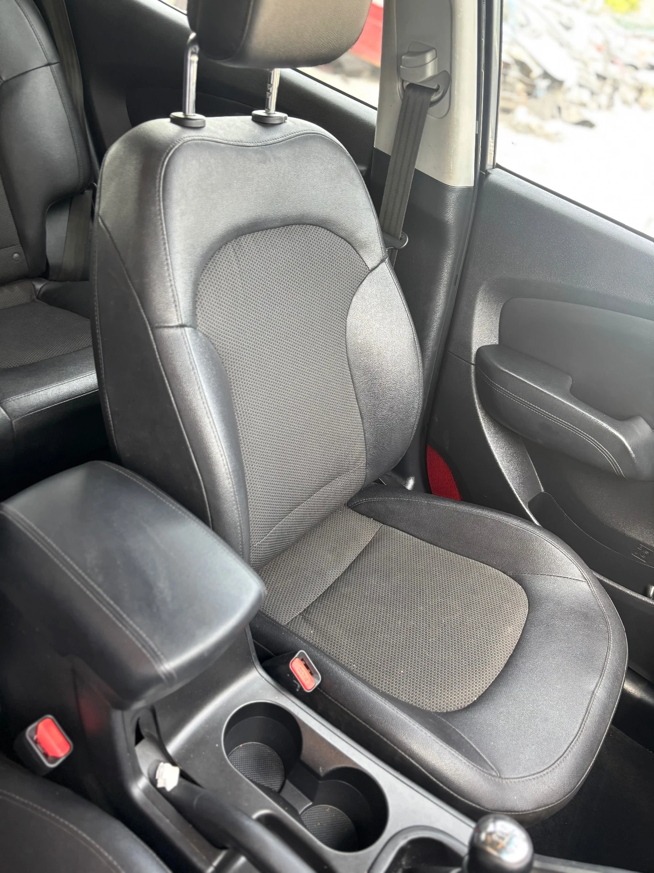 Hyundai IX35 1.7 crdi Facelift  - изображение 5