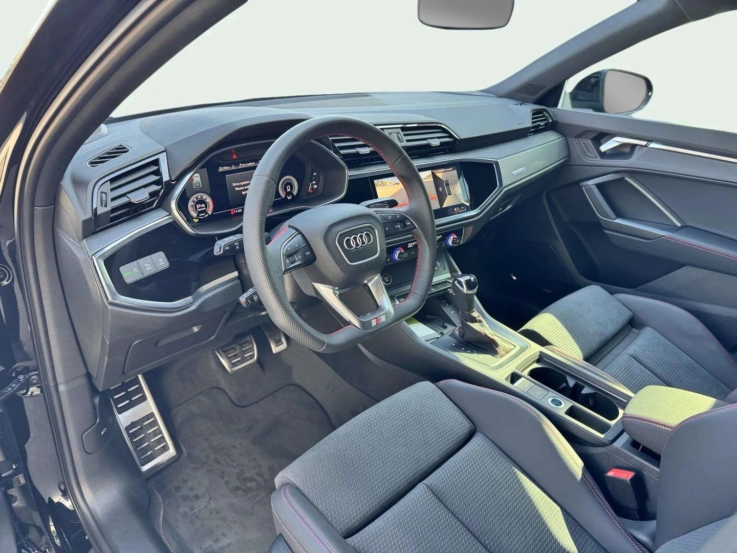 Audi Q3 Competition 40 TFSI qu - изображение 7