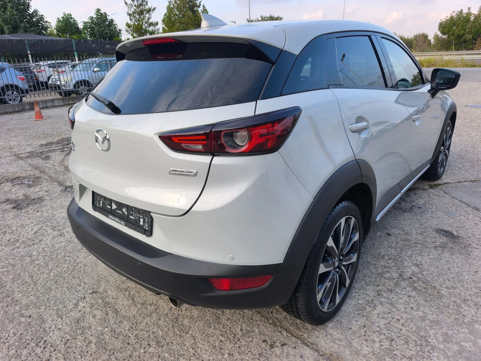 Mazda CX-3 2.0i 150kc 4x4 FACE FULL SERVICE IN MAZDA  - изображение 4
