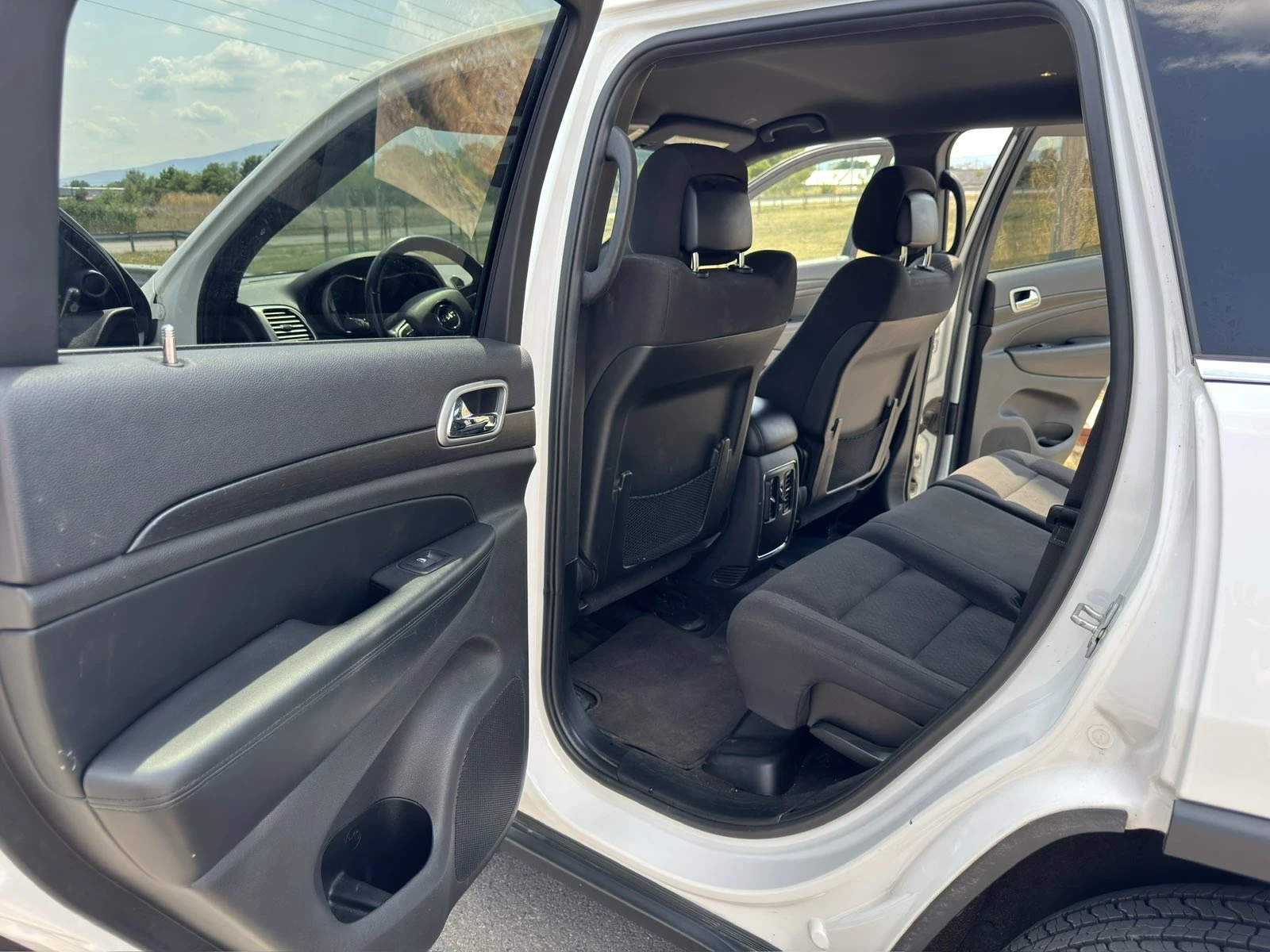 Jeep Grand cherokee | Mobile.bg � ����������� 12