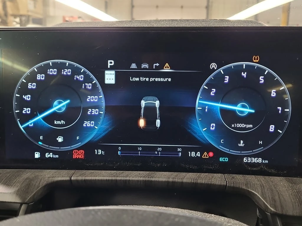 Kia Telluride * X LINE * CARFAX * 7-местен - изображение 6