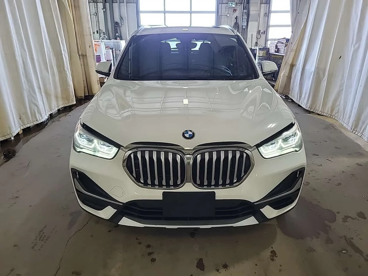BMW X1 * XDRIVE28I * PANO * 2 КЛЮЧА * ПОДГРЕВИ * CARFAX - изображение 8