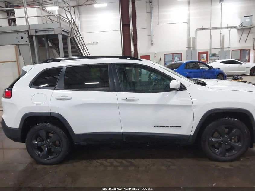 Jeep Cherokee 2.0L I-4 DI, DOHC, TURBO, 270HP 4X4 Drive | Mobile.bg � ����������� 13