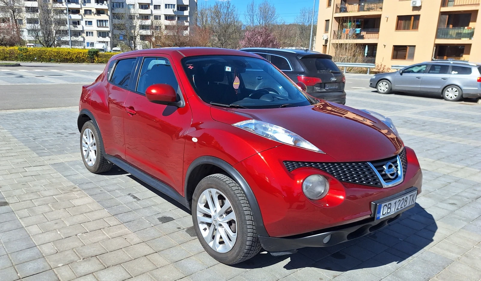 Nissan Juke, снимка 3 - Автомобили и джипове - 54138435