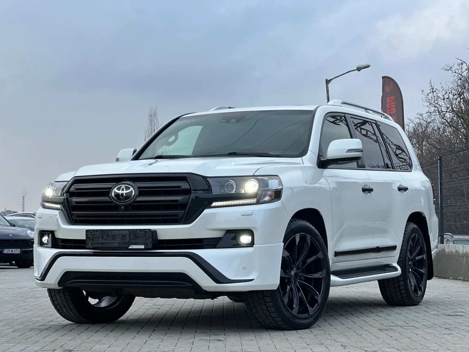 Toyota Land cruiser 200 EXCALIBUR, снимка 5 - Автомобили и джипове - 54216583