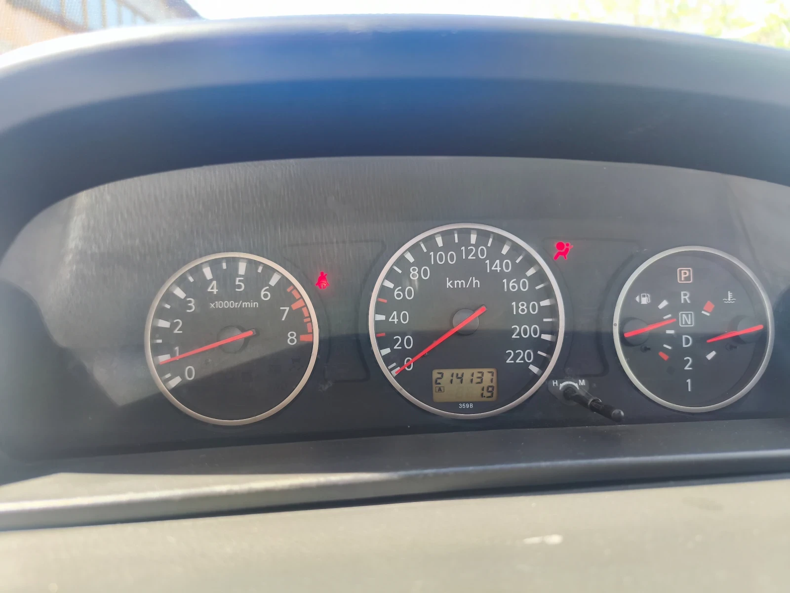 Nissan X-trail, снимка 13 - Автомобили и джипове - 54372589