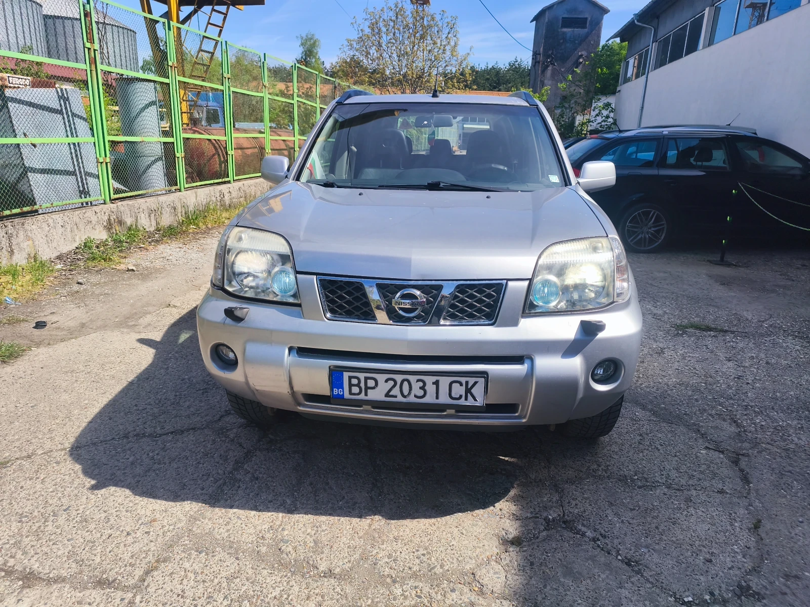 Nissan X-trail, снимка 2 - Автомобили и джипове - 54372589