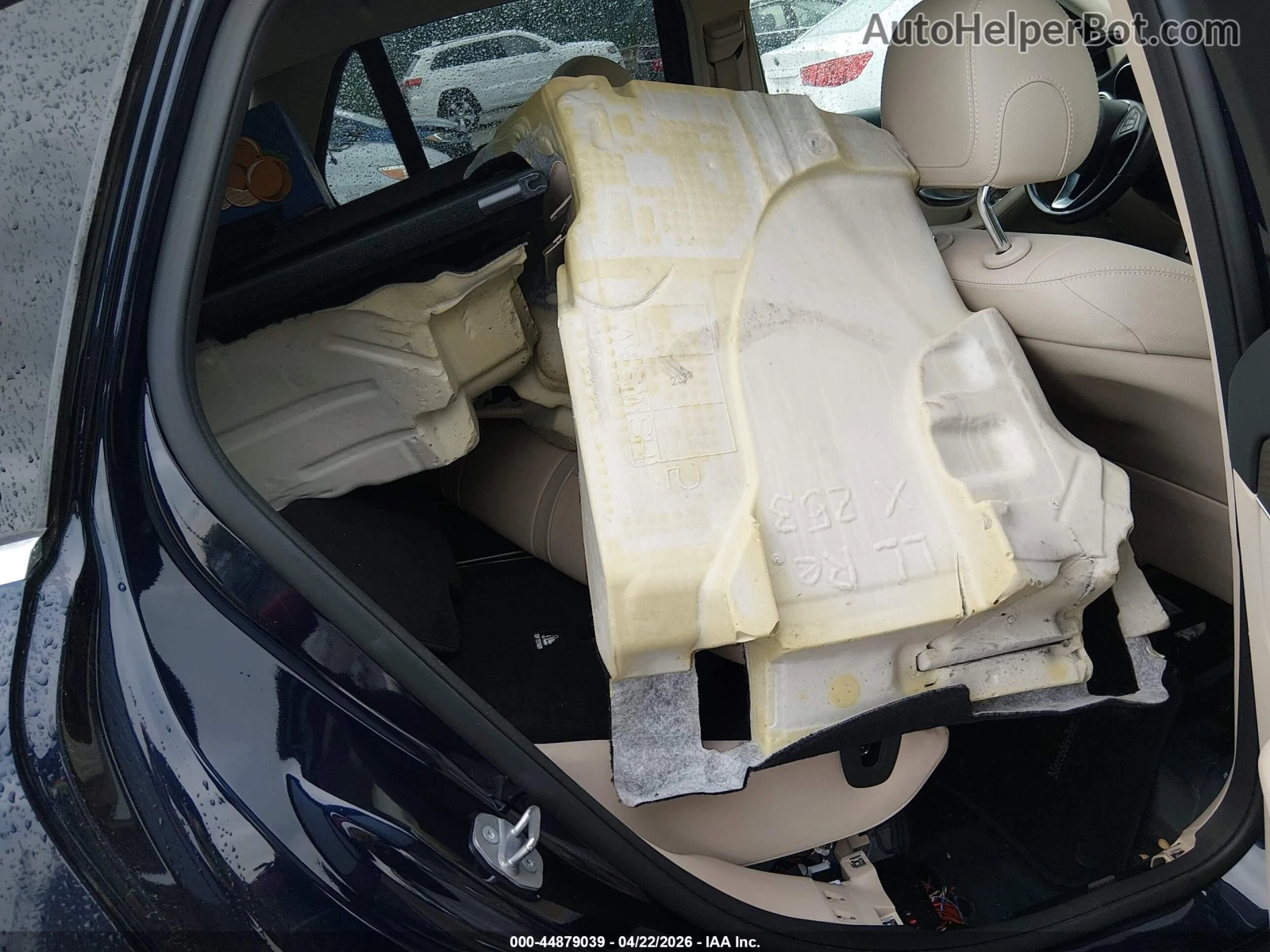 Mercedes-Benz GLC 300 4matic* Пано* Памет* Подгрев, снимка 9 - Автомобили и джипове - 54374370