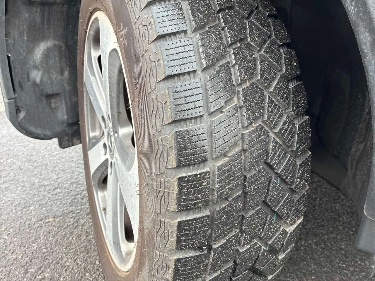 Mercedes-Benz GLC 300 4MATIC/360/ПАНОРАМА/ПОДГРЕВИ, снимка 13 - Автомобили и джипове - 54557172