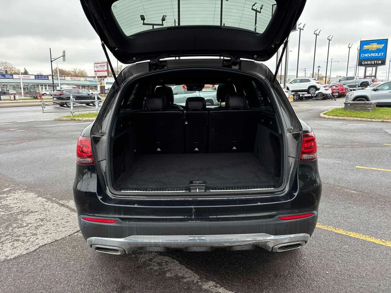 Mercedes-Benz GLC 300 4MATIC/360/ПАНОРАМА/ПОДГРЕВИ, снимка 6 - Автомобили и джипове - 54557172