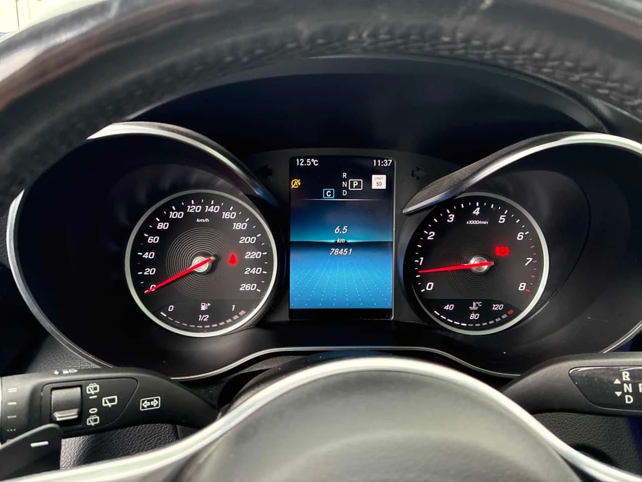 Mercedes-Benz GLC 300 4MATIC/360/ПАНОРАМА/ПОДГРЕВИ, снимка 9 - Автомобили и джипове - 54557172
