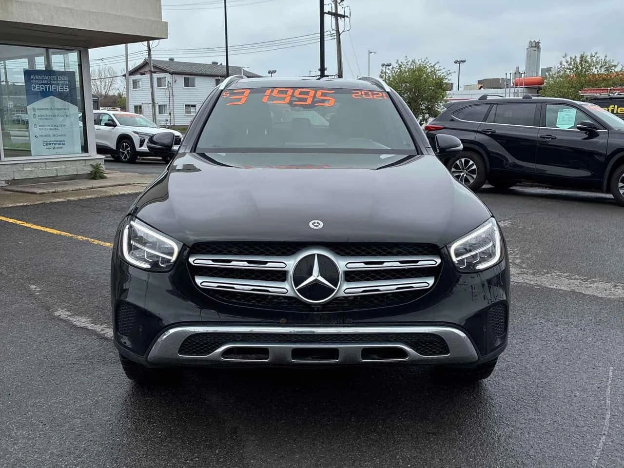Mercedes-Benz GLC 300 4MATIC/360/ПАНОРАМА/ПОДГРЕВИ, снимка 2 - Автомобили и джипове - 54557172