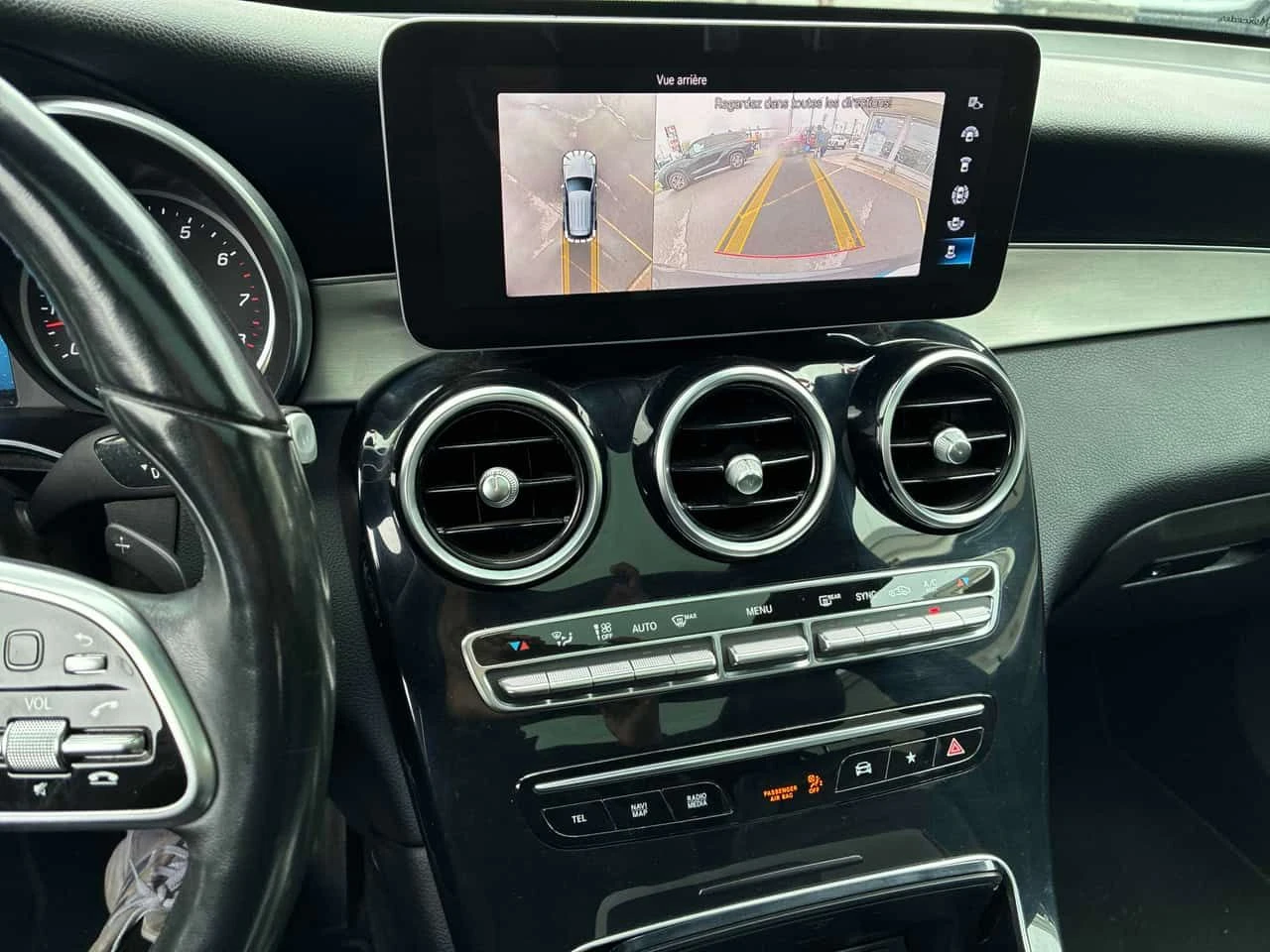 Mercedes-Benz GLC 300 4MATIC/360/ПАНОРАМА/ПОДГРЕВИ, снимка 10 - Автомобили и джипове - 54557172