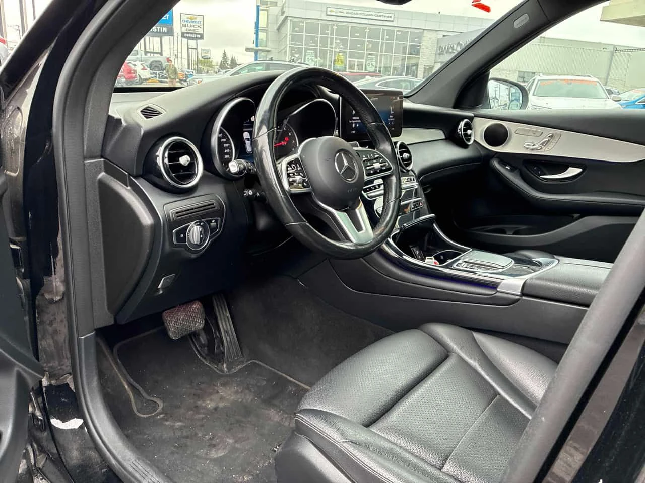 Mercedes-Benz GLC 300 4MATIC/360/ПАНОРАМА/ПОДГРЕВИ, снимка 8 - Автомобили и джипове - 54557172