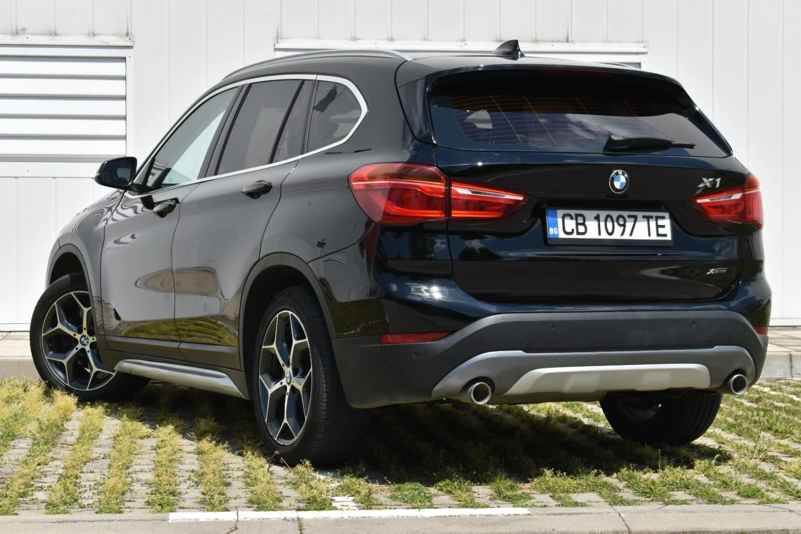 BMW X1 18d xDrive, снимка 5 - Автомобили и джипове - 54632045
