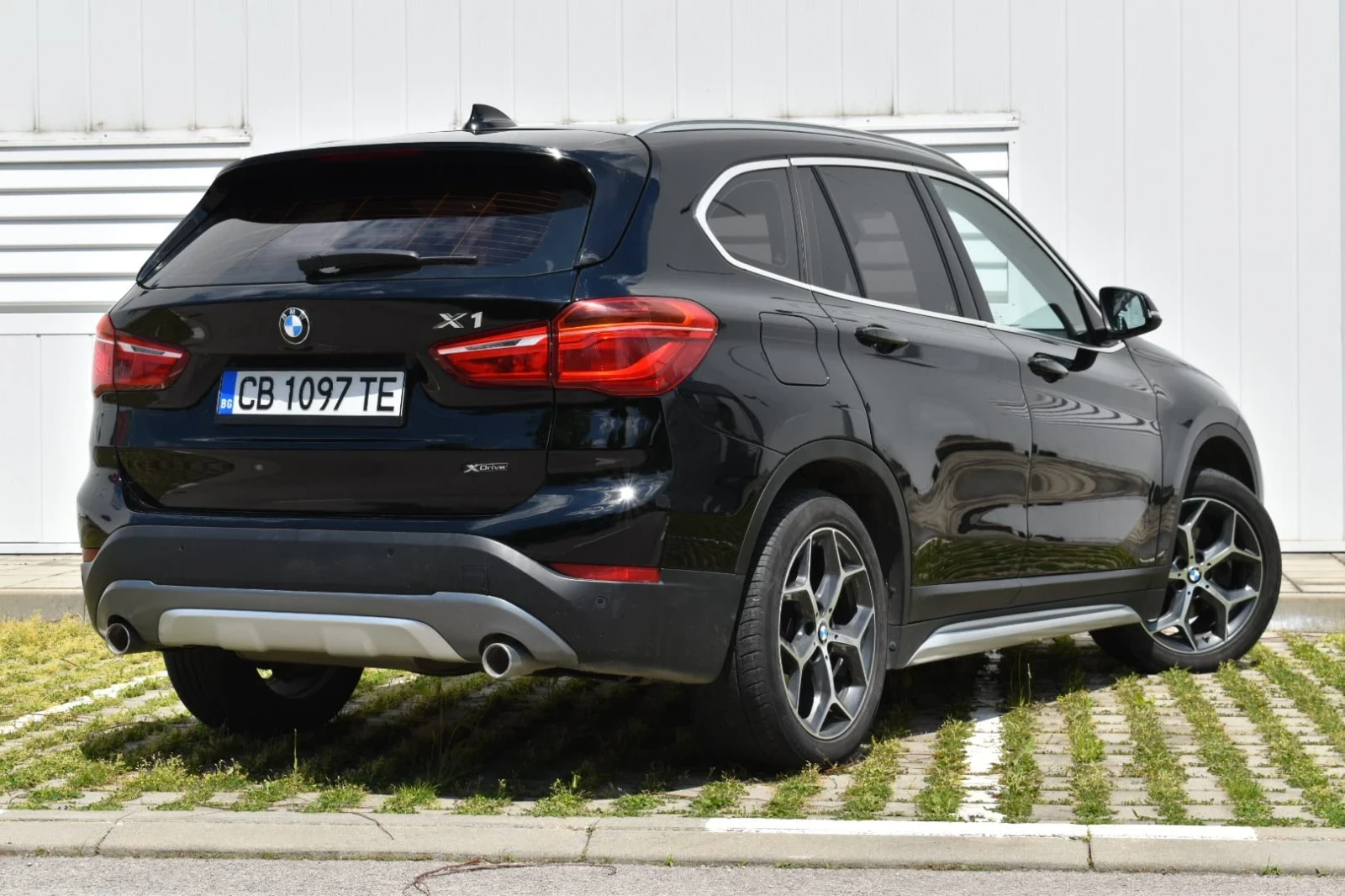 BMW X1 18d xDrive, снимка 6 - Автомобили и джипове - 54632045