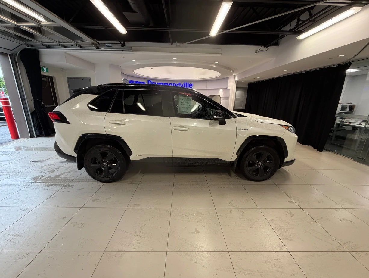 Toyota Rav4 HYBRID XSE * * 49874KM * * CARFAX * * АВТО КРЕДИТ, снимка 8 - Автомобили и джипове - 54719807