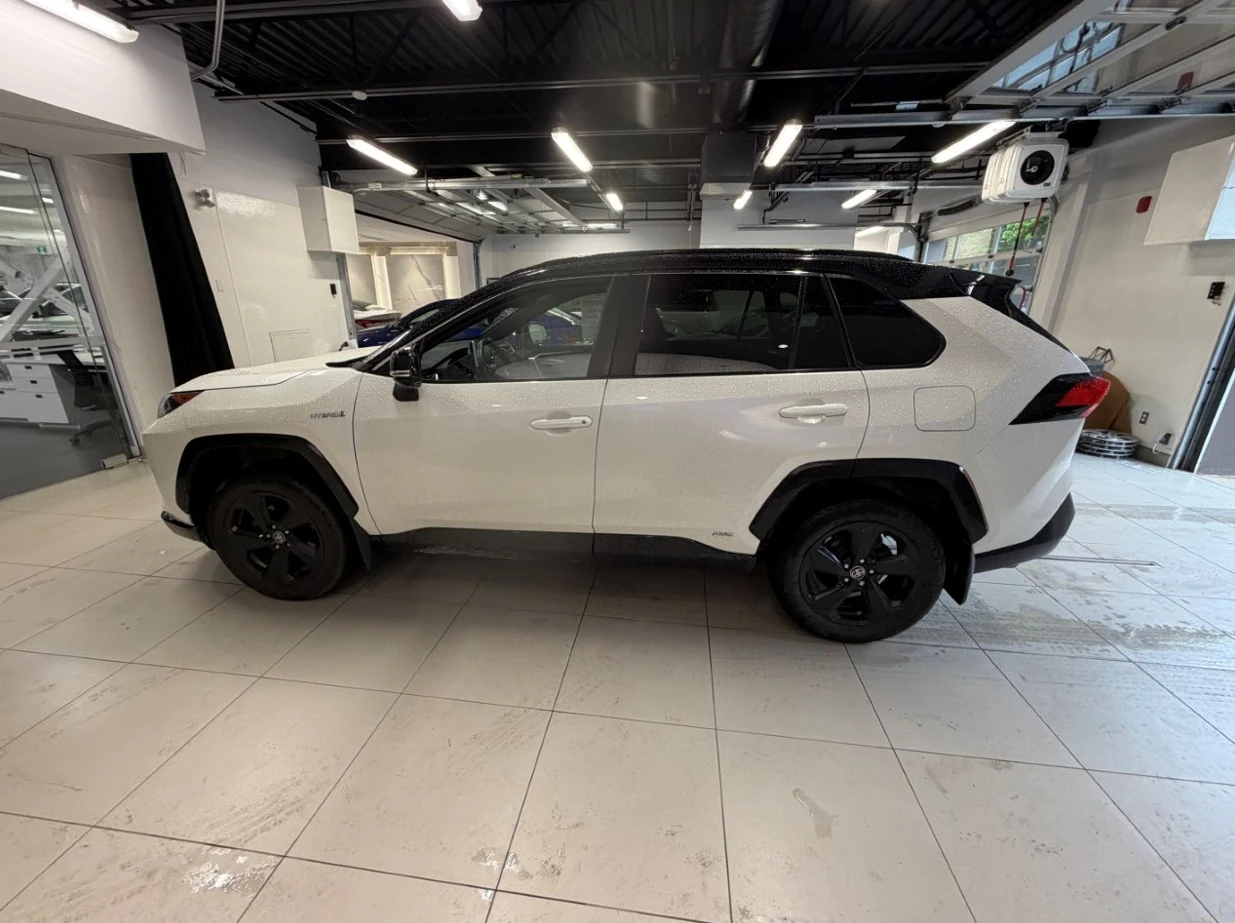 Toyota Rav4 HYBRID XSE * * 49874KM * * CARFAX * * АВТО КРЕДИТ, снимка 4 - Автомобили и джипове - 54719807