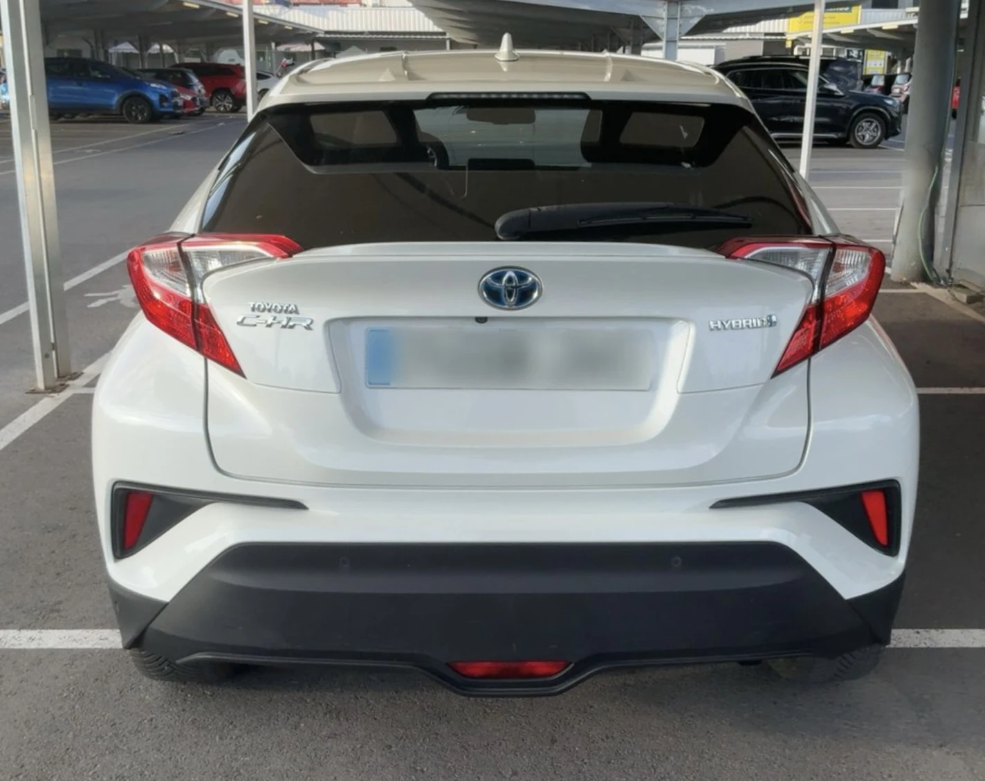 Toyota C-HR 1.8 122hp HYBRID LOUNGE КОЖА СЕРВ. ИСТОРИЯ, снимка 4 - Автомобили и джипове - 55150305