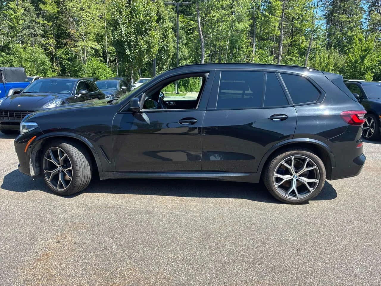 BMW X5 * xDrive40i * CARFAX * ОПЦИЯ ЗА ФИНАНСИРАНЕ * , снимка 2 - Автомобили и джипове - 55580586