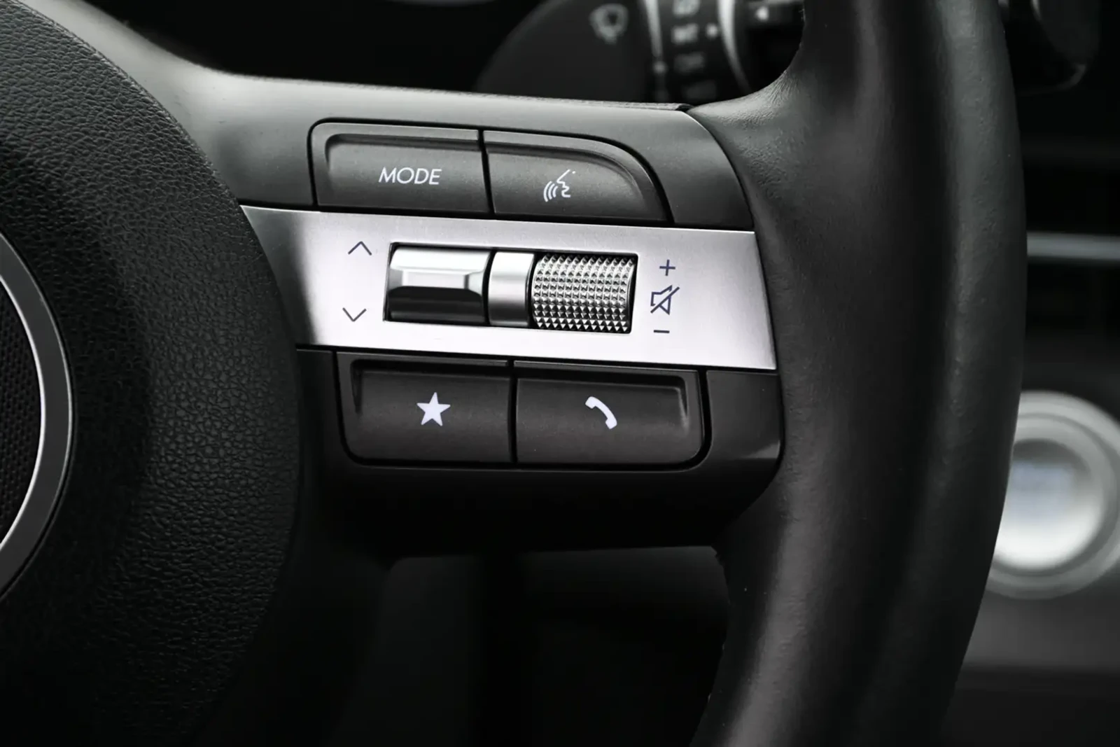Hyundai Kona 2 0L Preferred Awd Carplay Heated Seats, снимка 14 - Автомобили и джипове - 55926337