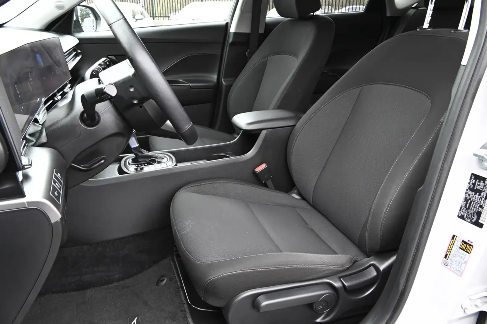 Hyundai Kona 2 0L Preferred Awd Carplay Heated Seats, снимка 10 - Автомобили и джипове - 55926337