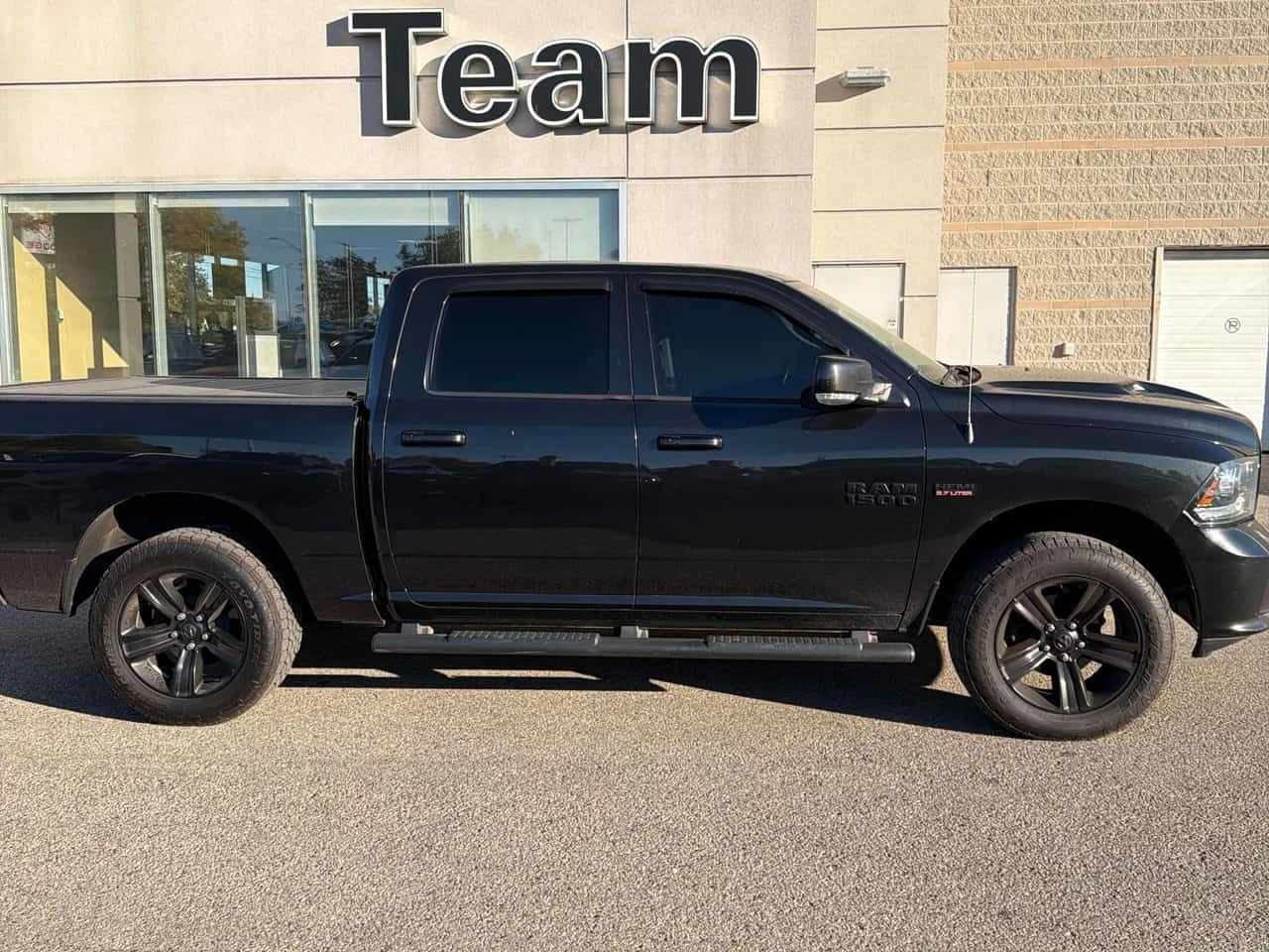 Dodge RAM 1500 * Sport * ���������� * ������ ���������������� | Mobile.bg � ����������� 3
