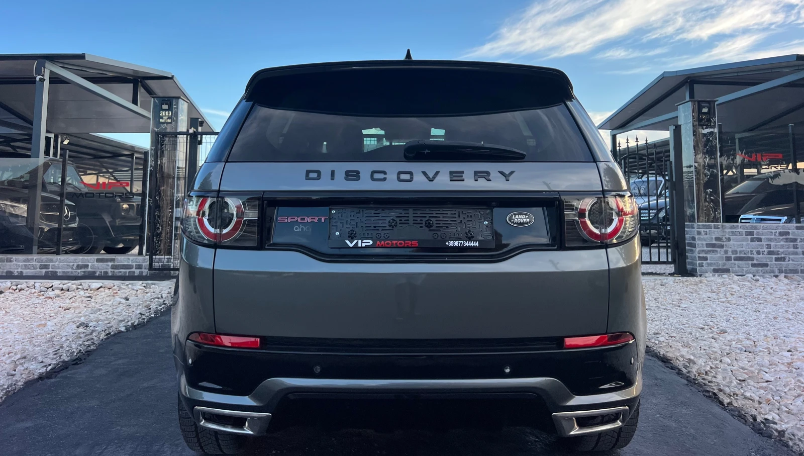 Land Rover Discovery Sport 2.0d FACE/4x4/LED/XENON/NAVI/KAMERA/PODGREV/KOJA, снимка 8 - Автомобили и джипове - 56247554